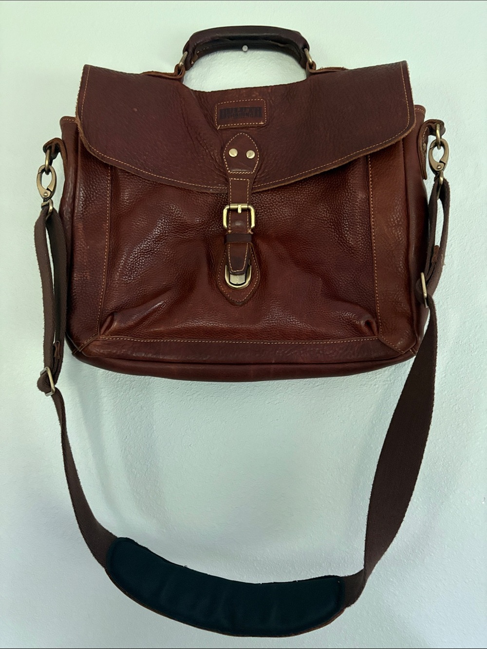 Duluth Trading Genuine Leather Messenger Laptop Briefcase Bag - Brown